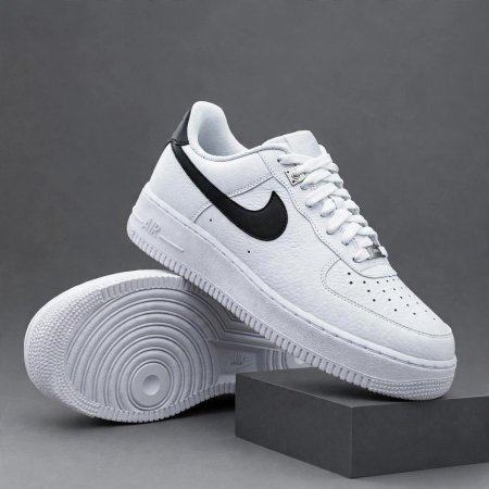 حذاء (  Nike Air Force )